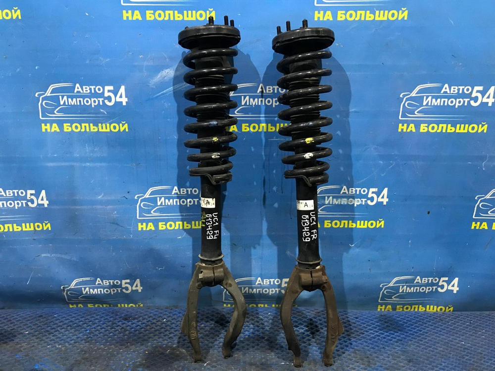 Стойка передняя правая Honda INSPIRE 2003-2007