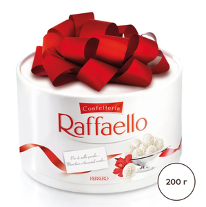 Конфеты Raffaello с цельным миндальным орехом в кокосовой обсыпке,200г