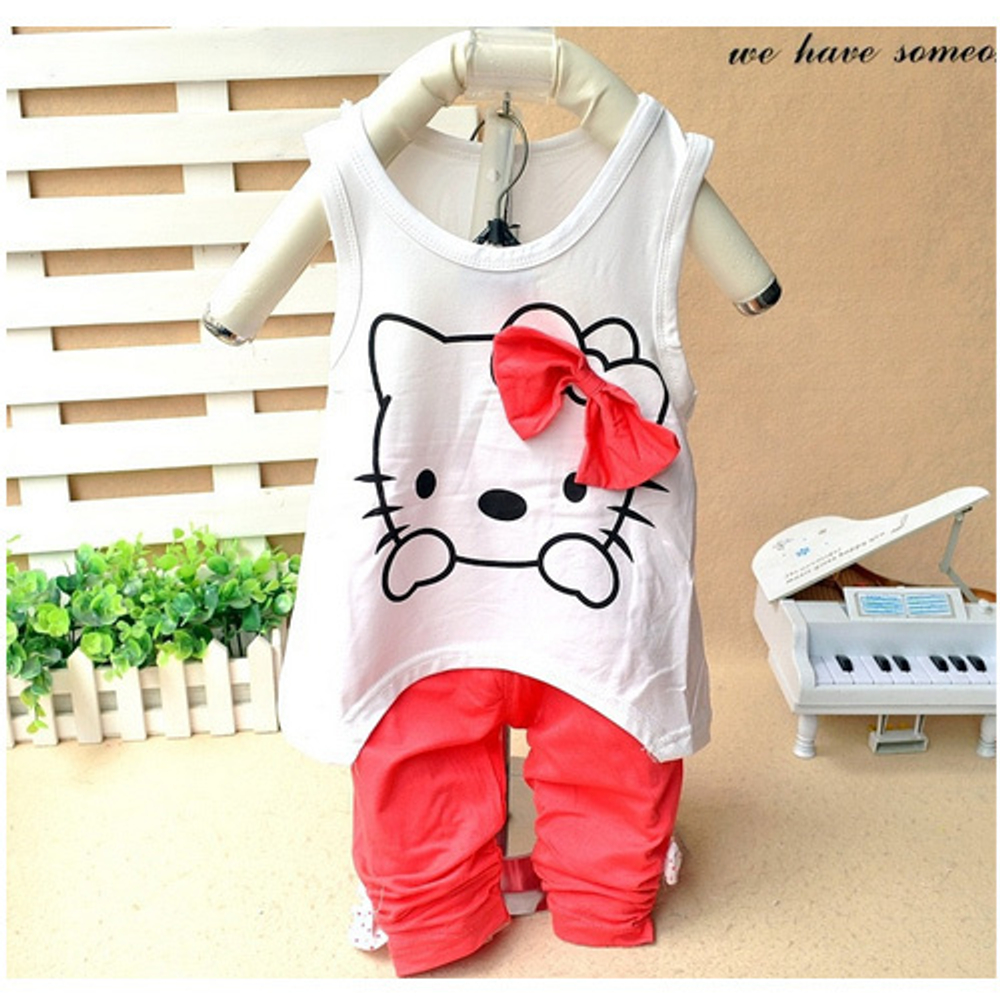 Костюм из однотонных брюк и майки с принтом Hello Kitty