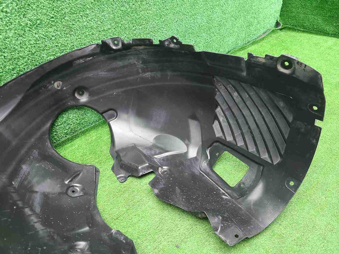 Подкрылок передний правый BMW X2 U10 (2023-н.в.)