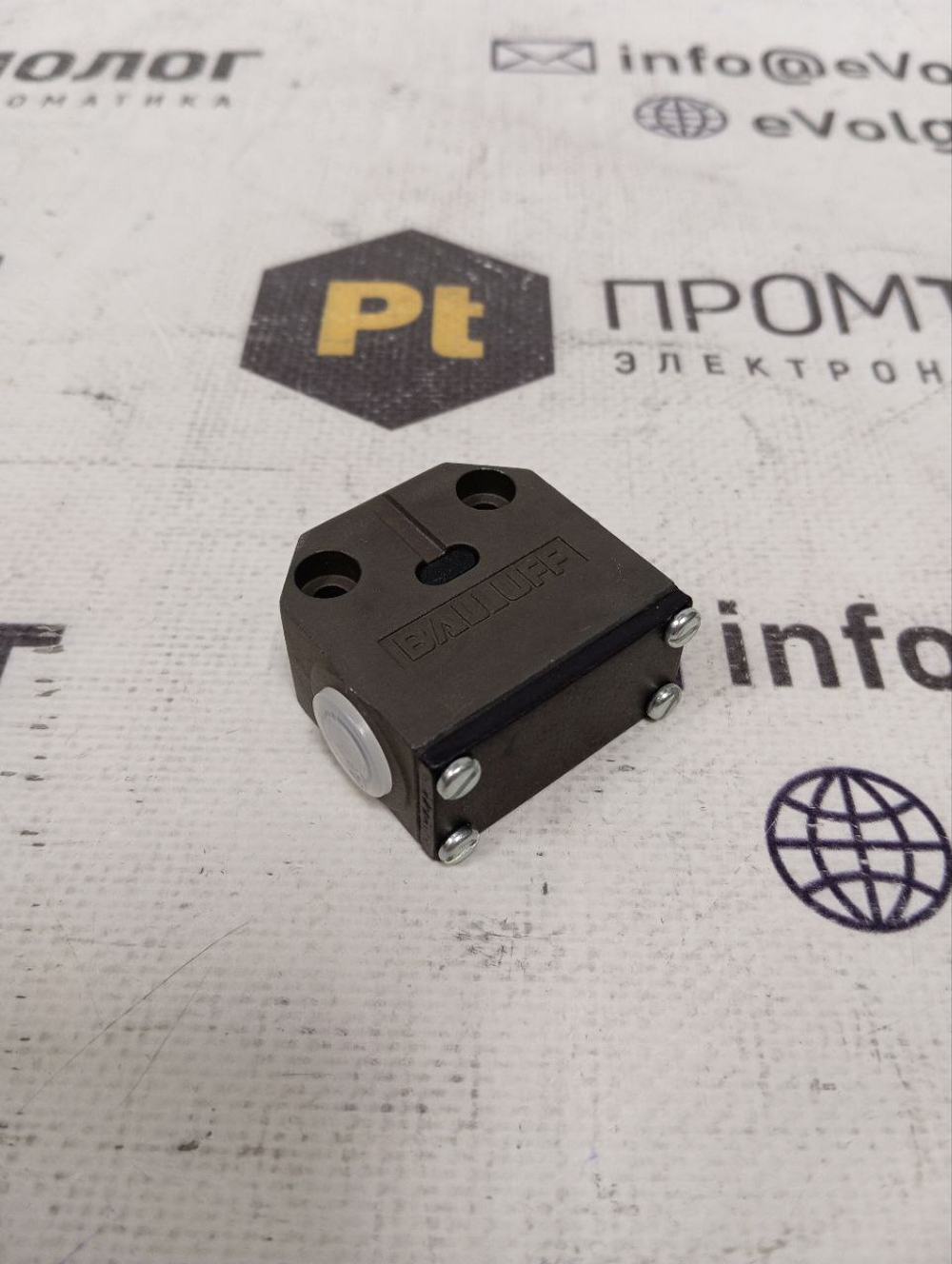 Balluff BNS 819-99-D-10 новое