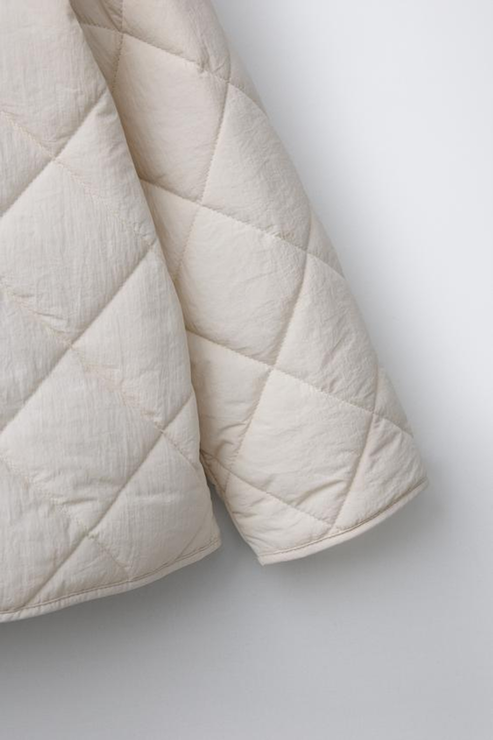 ZARA КУРТКА С КАПЮШОНОМ, ЭКРЮ