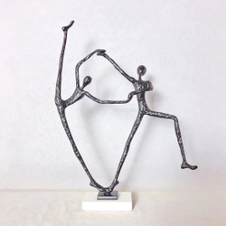 Статуэтка Cloyd арт.50177 / выс. 43 см - черный / серия 1642