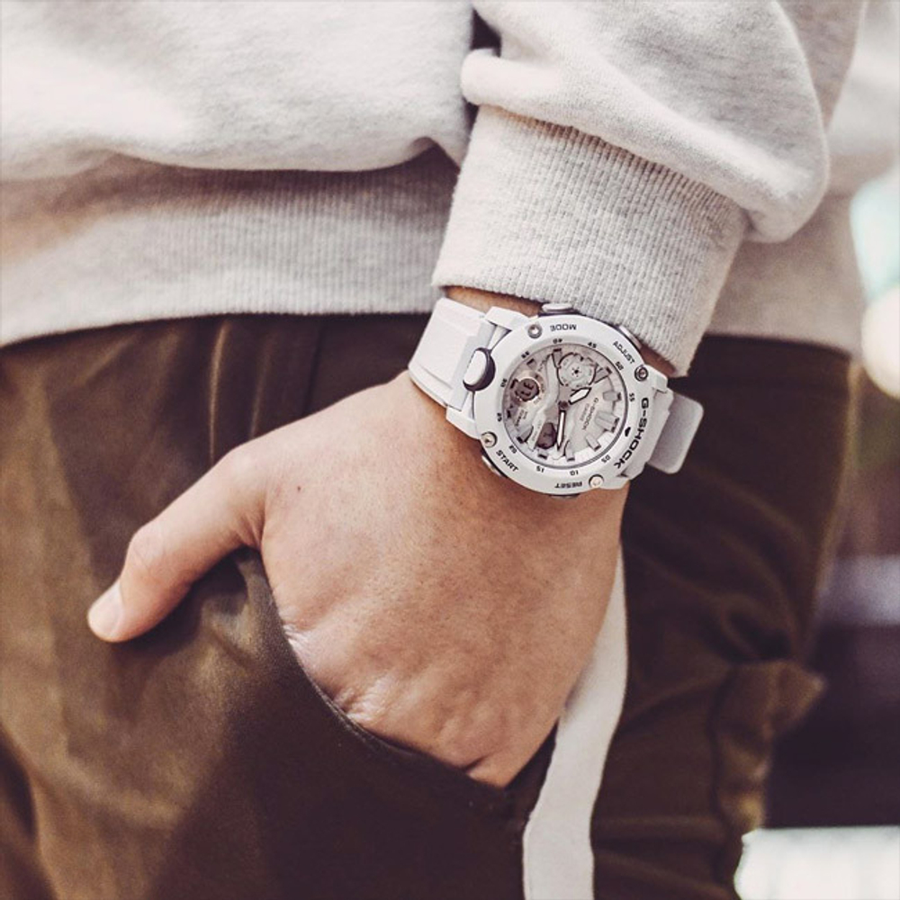 Часы Casio GA-2000S-7AER