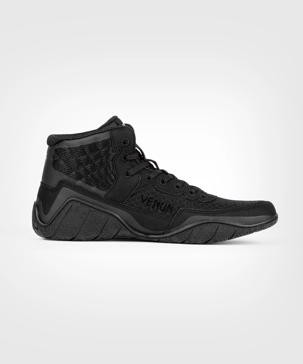 Борцовки Venum Elite Black/Black