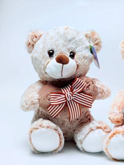 Мягкая игрушка "Мишка с сердцем" 25 см оптом.