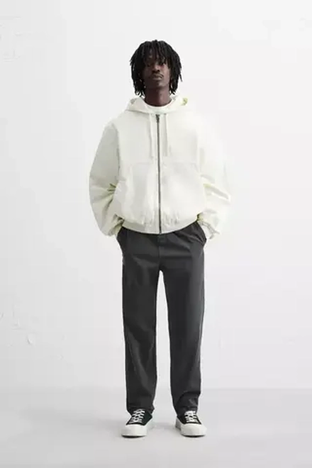 ZARA БРЮКИ-ДЖОГГЕРЫ ИЗ ТКАНИ С ЭФФЕКТОМ ПОТЕРТОСТИ, ТЕМНО-СЕРЫЙ