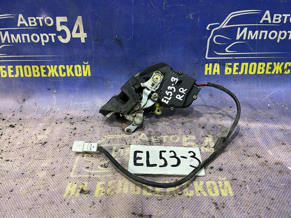 Замок двери задней правой TOYOTA CORSA 1994