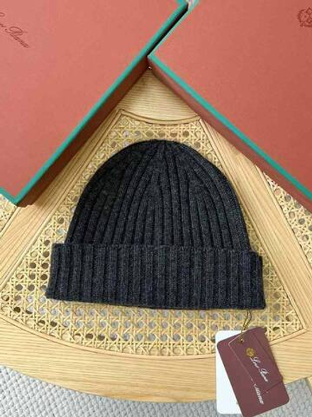 Шапка Loro Piana