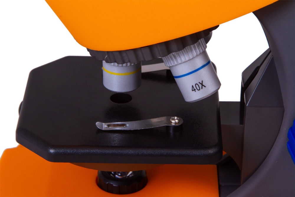 Микроскоп Bresser Junior 40–640x с набором для опытов, в кейсе