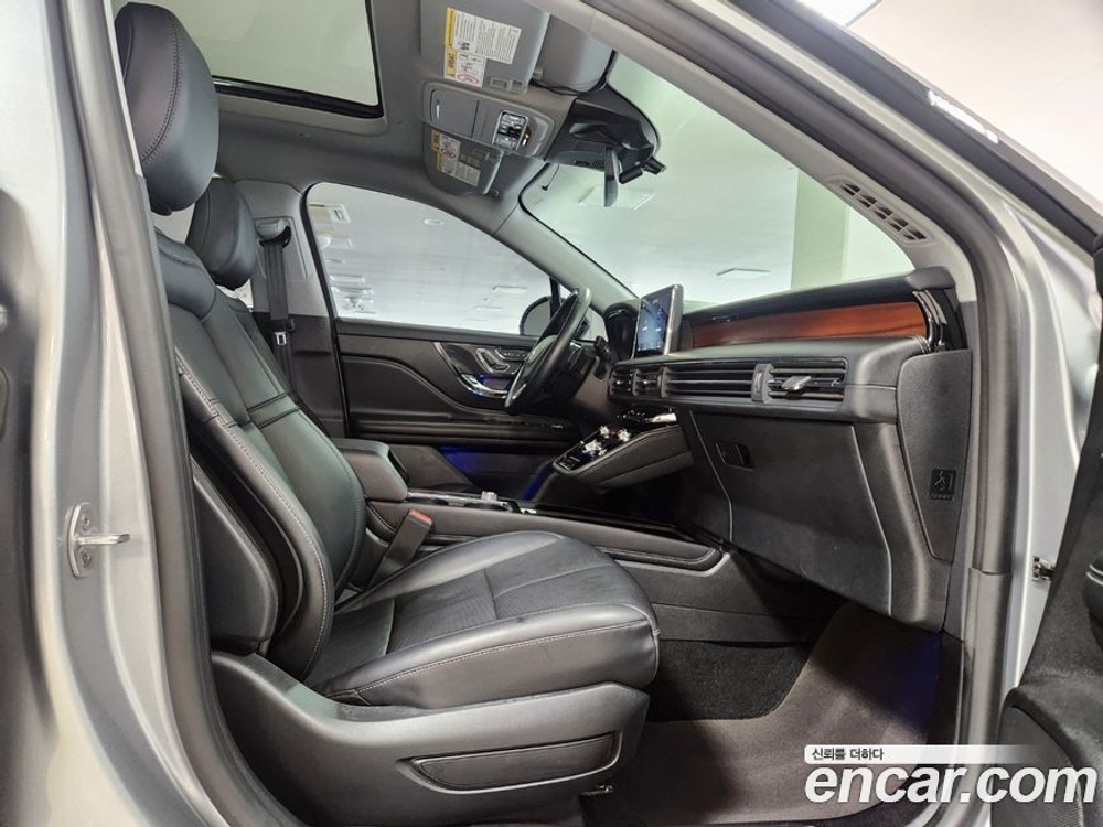 Lincoln Corsair 2.0 Reserve AWD (12.2022)