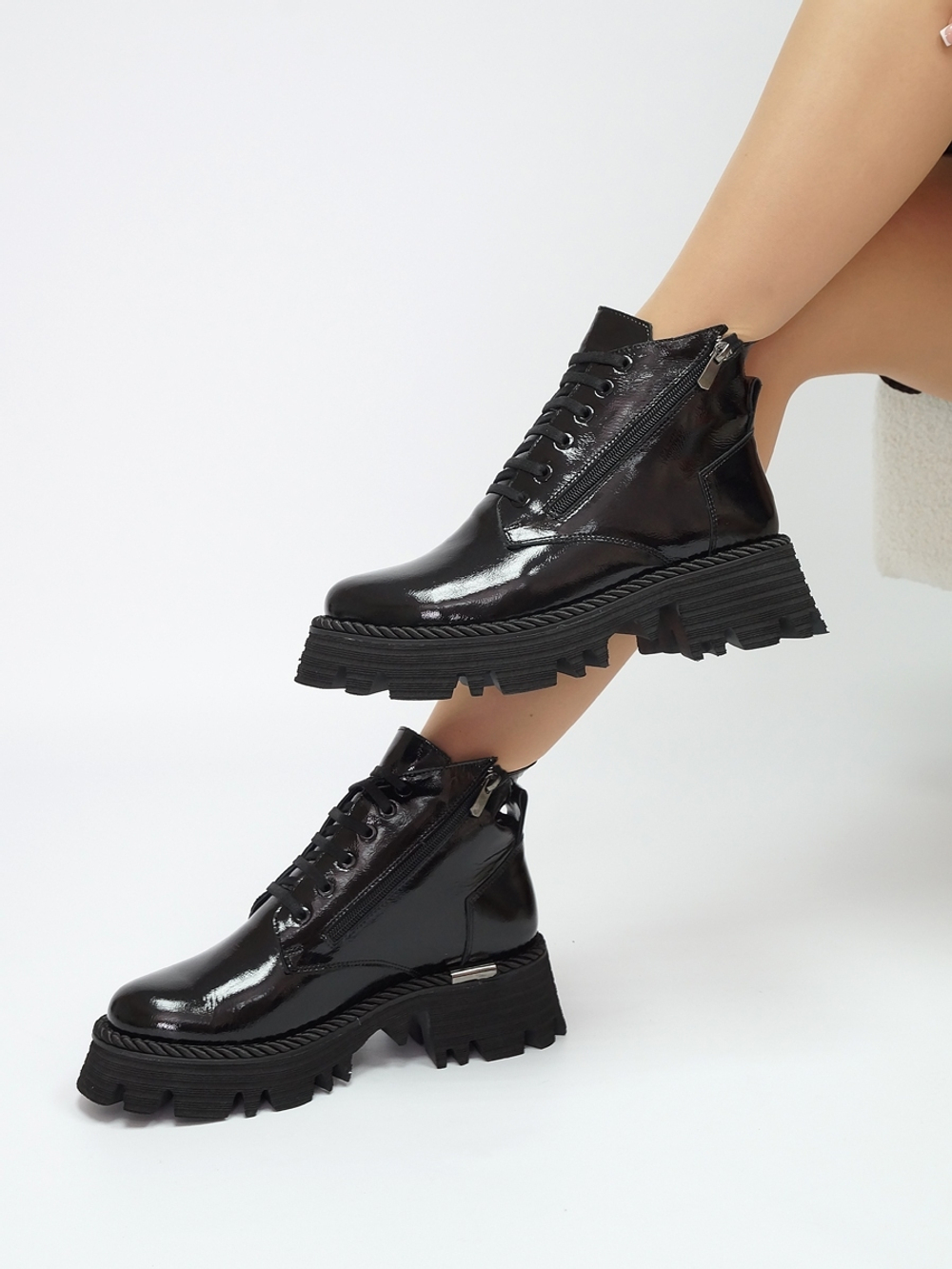 Ботинки женские зимние