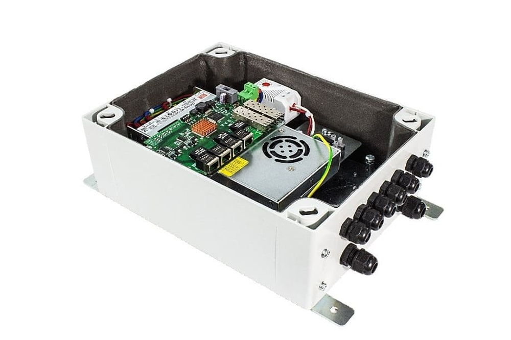 «Релион» SW-2G-4Poe+/140W-UPS Сетевое оборудование