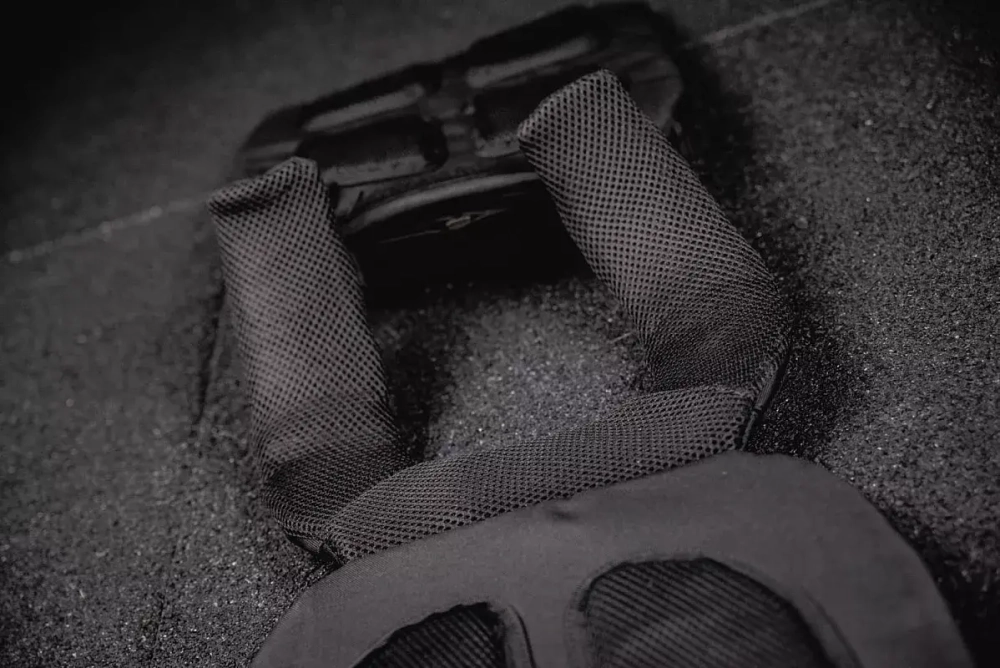 Жилет утяжелитель c плитами, 9 кг