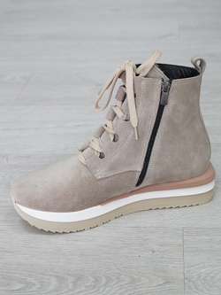 Ботинки женские зимние