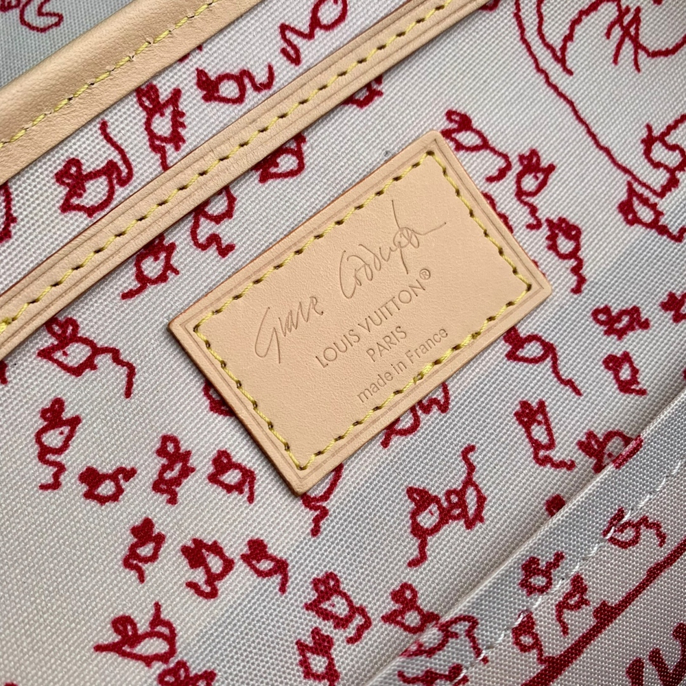 Louis Vuitton Montsouris PM