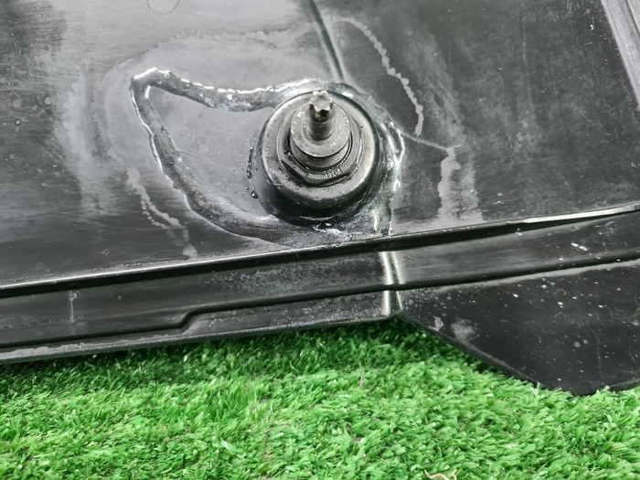 Спойлер крышки багажника RR Vogue 4 L405 (12-22)