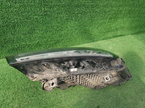 Фара левая Audi Q7 2 (2015-2019) LED