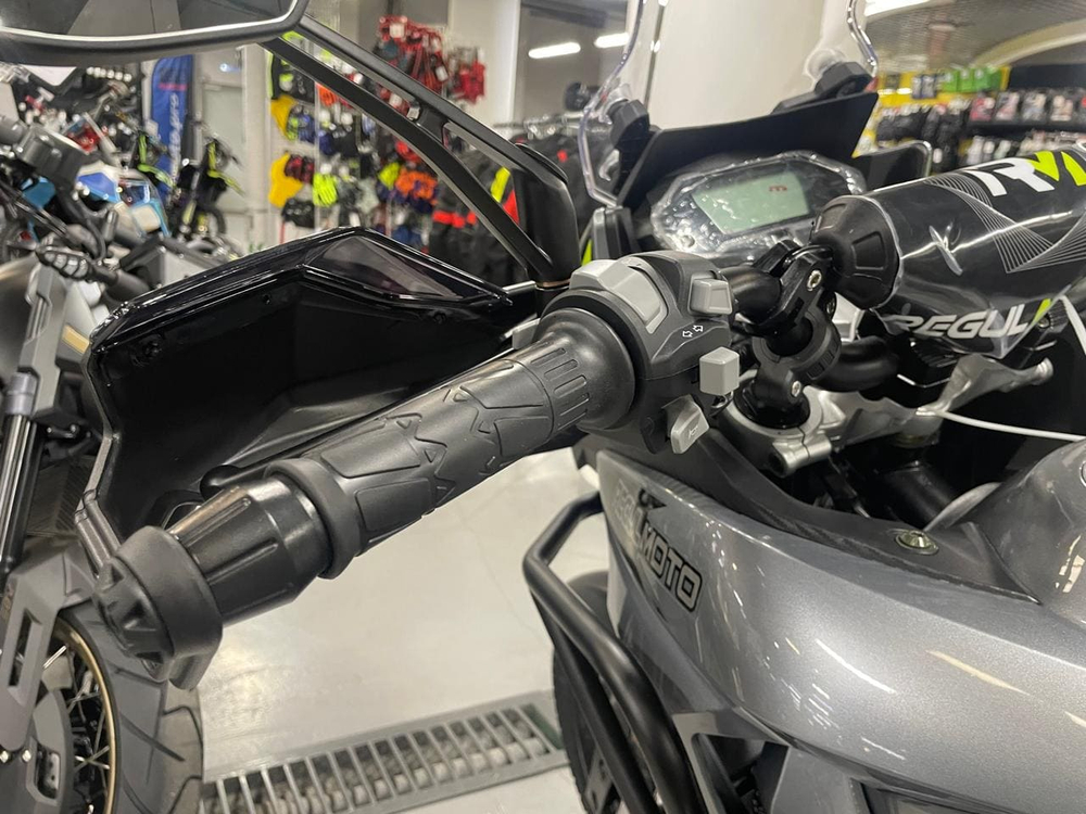 Мотоцикл REGULMOTO ADV 300 S