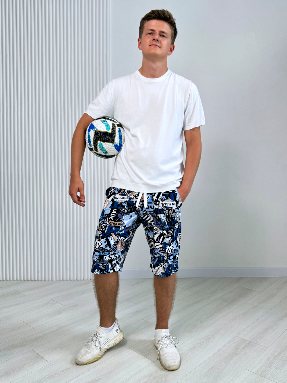 Шорты для мальчика подростковые "Буквы на белом"