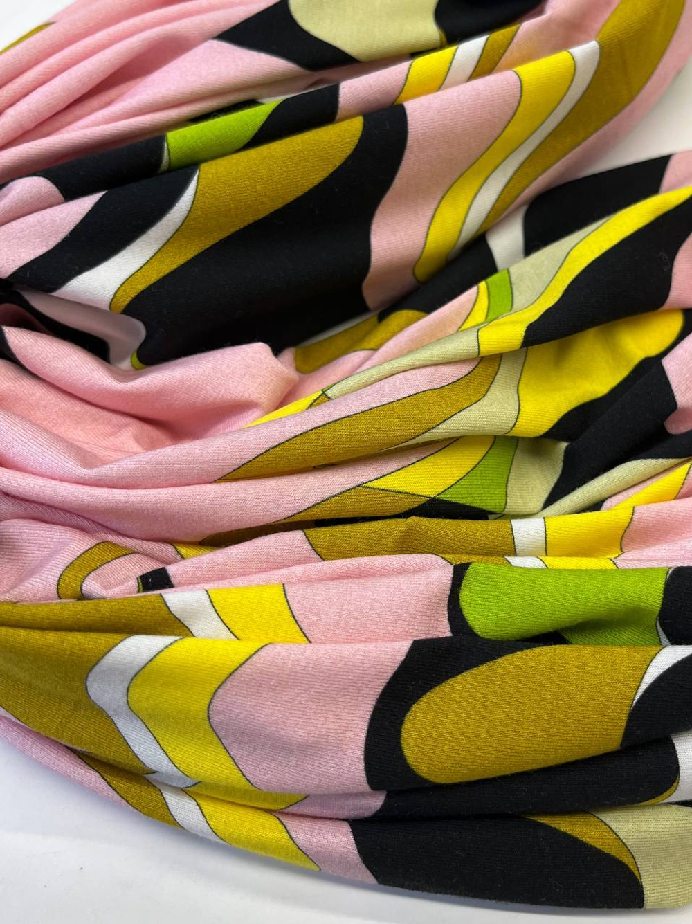 Трикотаж хлопок с эластаном Emilio Pucci с разноцветным дизайнерским принтом и лого