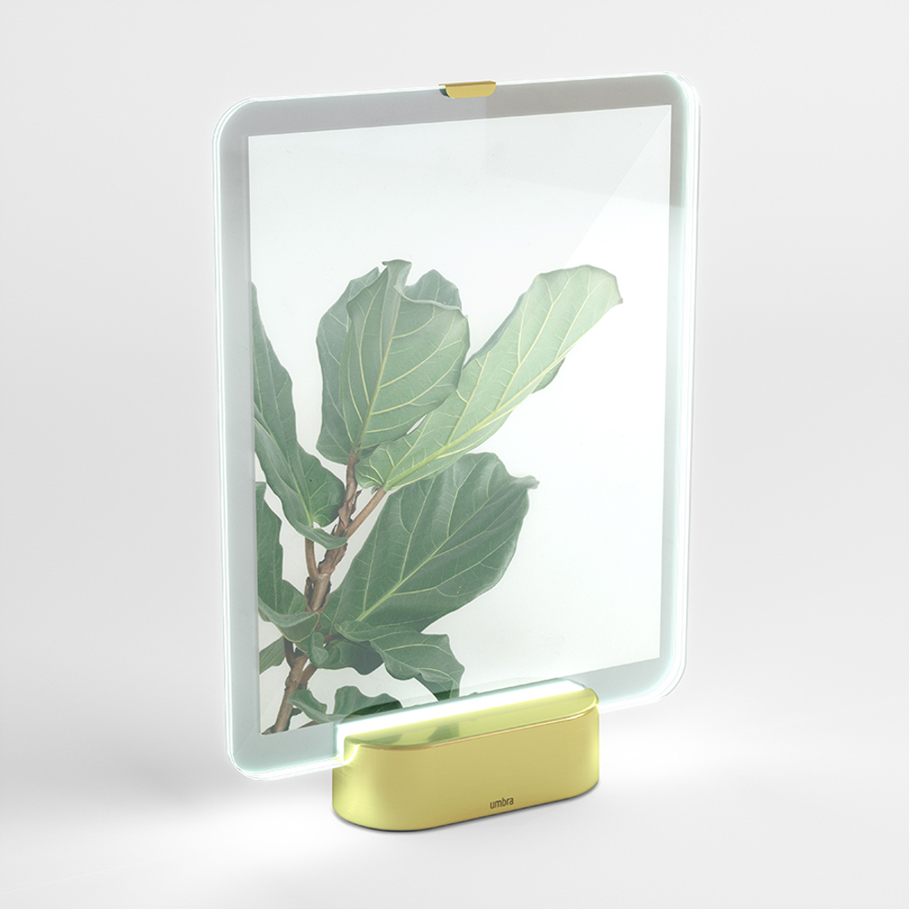 Фоторамка с подсветкой glo 20х25 латунь