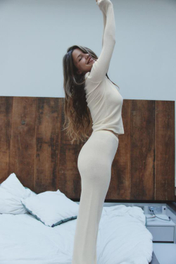 ZARA ТРИКОТАЖНЫЕ БРЮКИ С ПУГОВИЦАМИ, ЭКРЮ