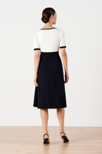 51672 Платье женское (молочный / синий)