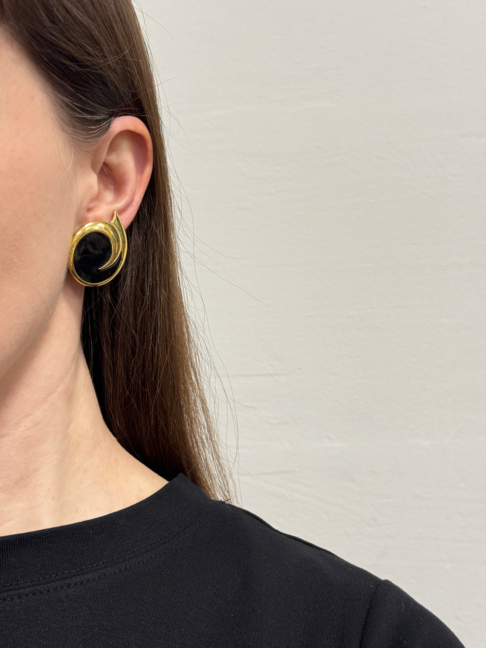 Серьги с чёрной эмалью Monet