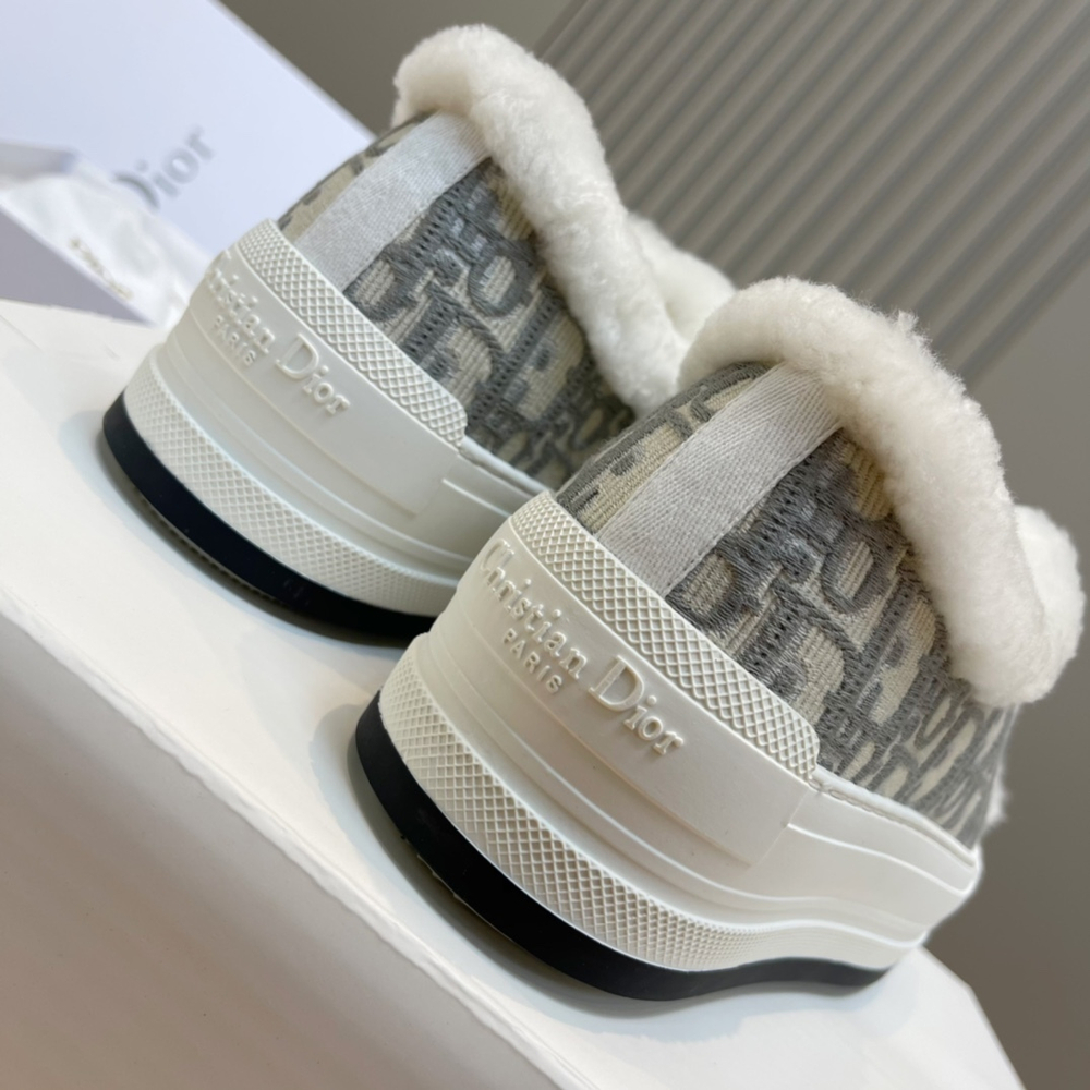 Christian Dior Walk'n'Dior Sneaker