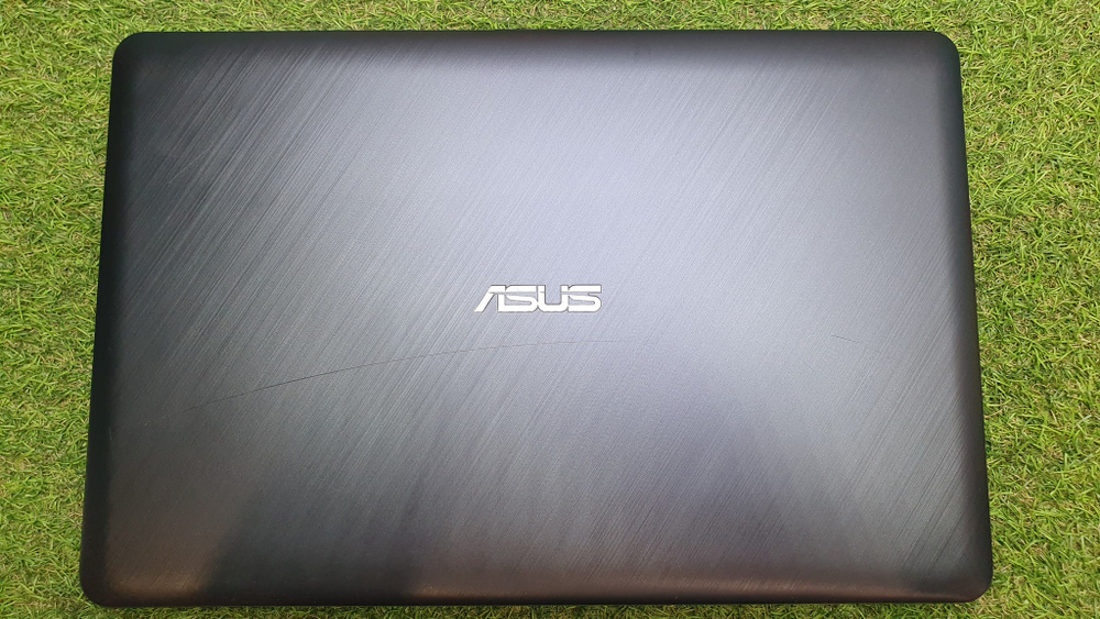 Ноутбук ASUS Celeron/4Gb/VivoBook A543MA-GQ1260T 90NB0IR7-M25440/Windows 10