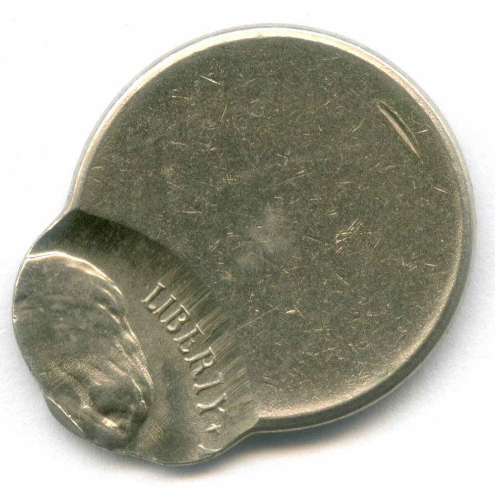 5 центов образца 1946 года. США. Брак - смещение. Медно-никель XF