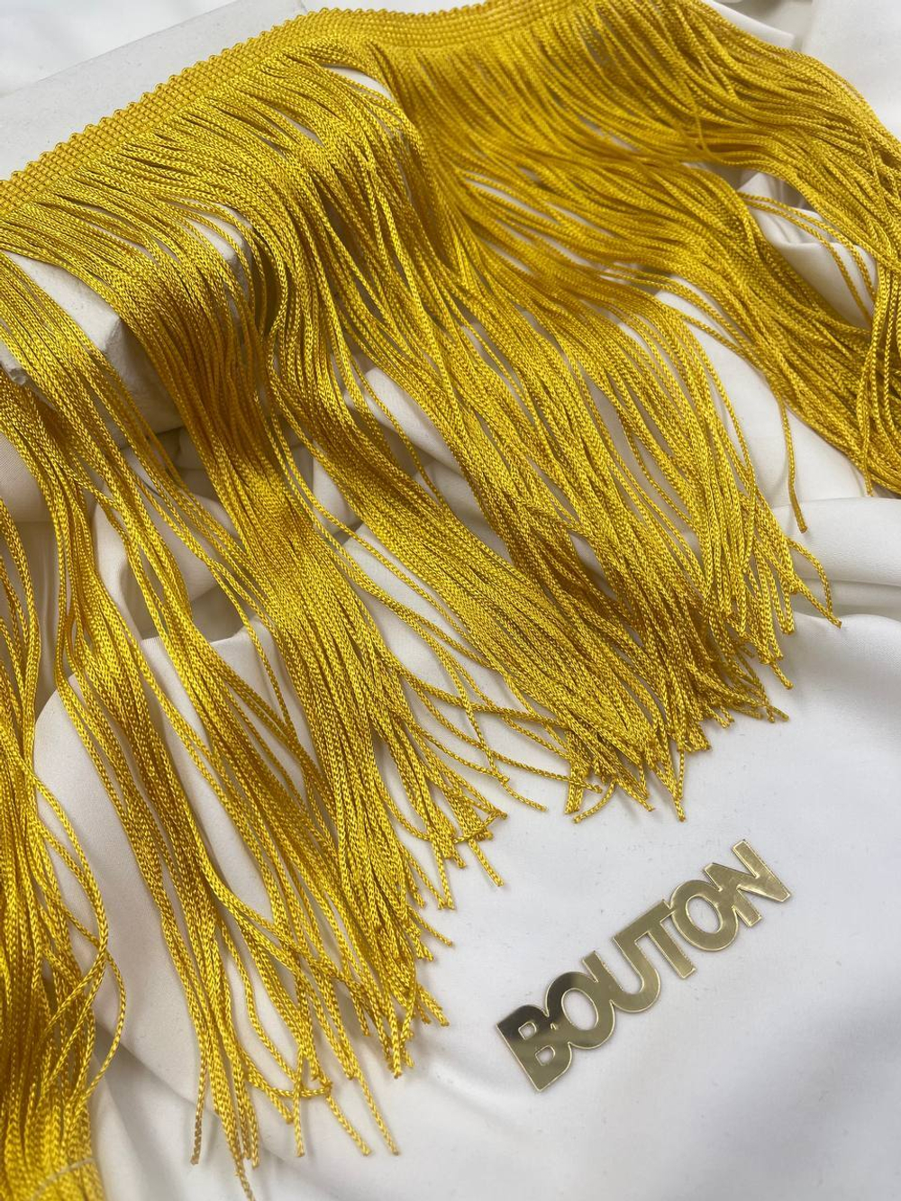 Бахрома золотистая 18 см