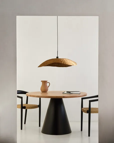 Стол Wilshire Ø120 см, массив акации, металл