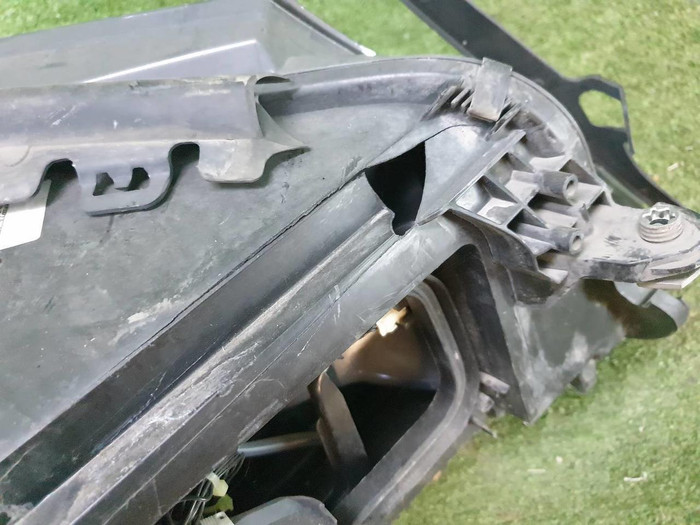 Битая Фара левая Mercedes S w222 (2013-2017) LED