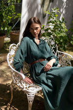 Платье -рубашка с боковыми кармана в комплекте с поясом