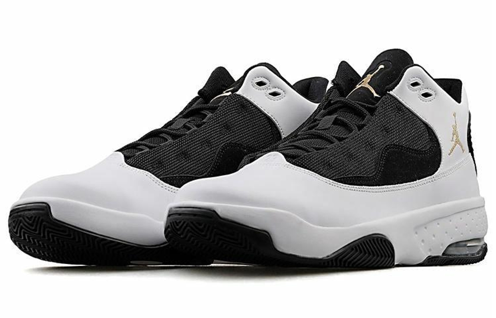 Кроссовки Jordan Max Aura 2