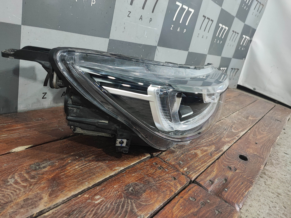 Фара правая Chery Tiggo 8 Pro Оригинал целая 605000235AA