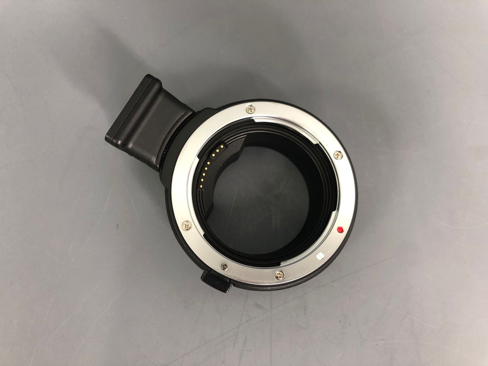 Commlite CM-EF-EOS R