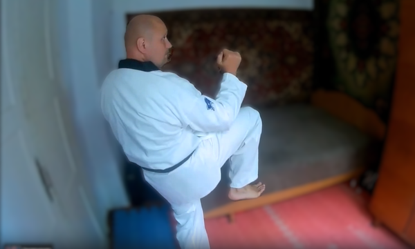 Видеотренировки от Сергея Бурака. От &quot;базы&quot; до &quot;нюансов&quot;. Удары ногами. Ап чаги.