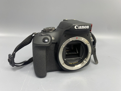 Canon 2000D Kit 18-55mm 890 кадров