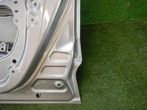 Дверь передняя правая Toyota C-HR (2016-2023)