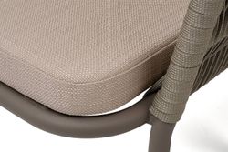 "Бордо" стул плетеный из роупа (колос), каркас алюминий бежево-серый (RAL7006) муар, роуп серо-коричневый 23мм, ткань Mossle бежевая