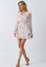 Платье с рюшами белое