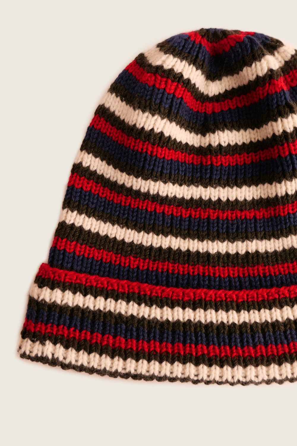 Шапка в полоску 26.NP.4.HAT.02.09, черный