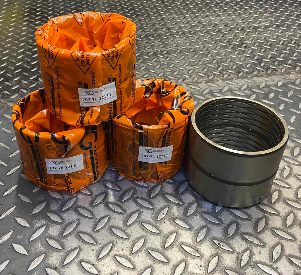 Втулка 707-76-12130