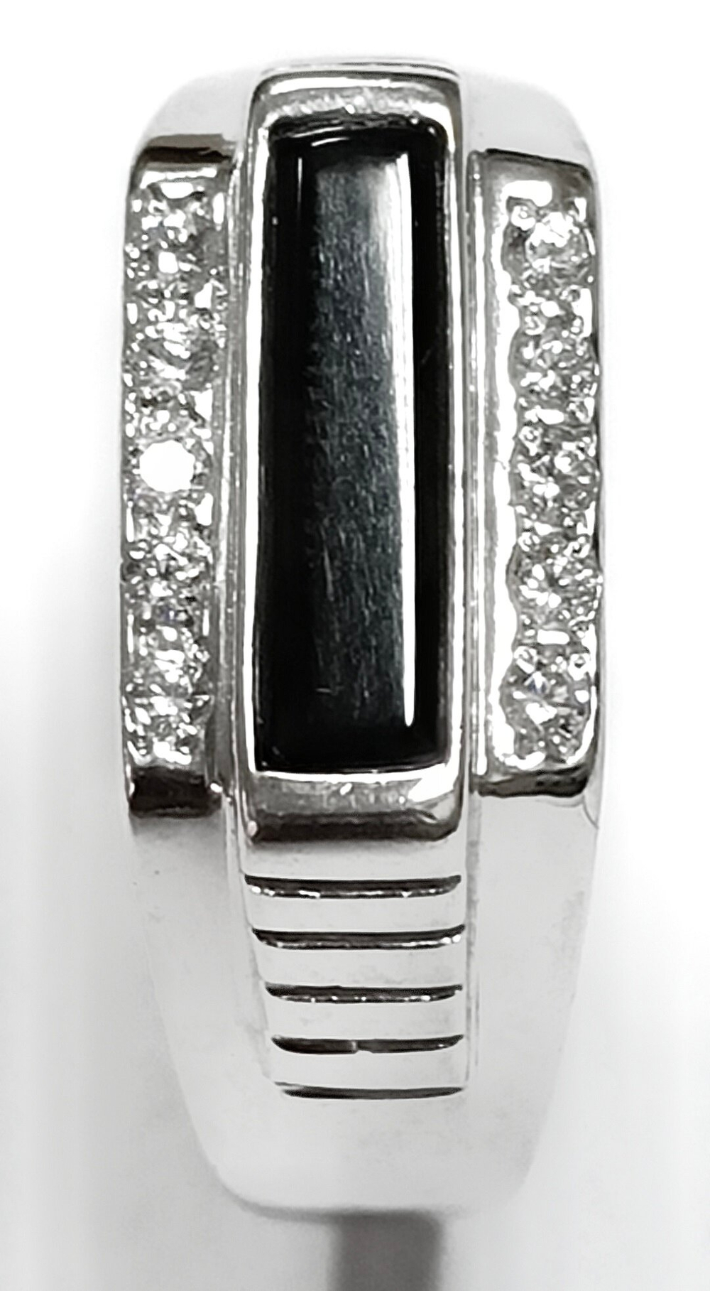 Ювелирное кольцо Эстерелла