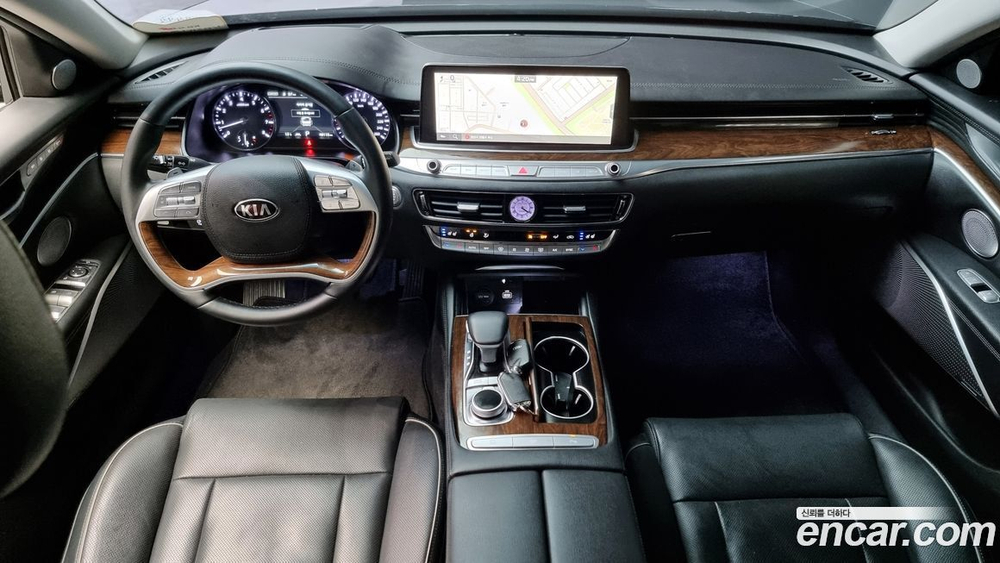 Kia The K9 (Quoris/K900) 3.8 GDI AWD (12.2020)