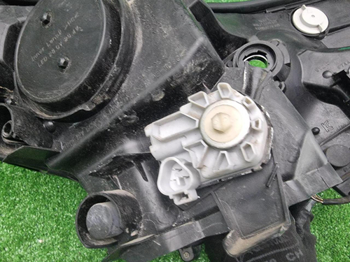 Фара левая Toyota Rav 4 CA40 (2015-2019) LED