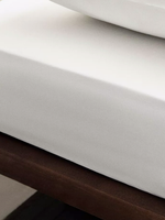 Простынь на резинке из хлопка белый